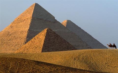 Excursão Diurna às Pirâmides e Felucca no Nilo 